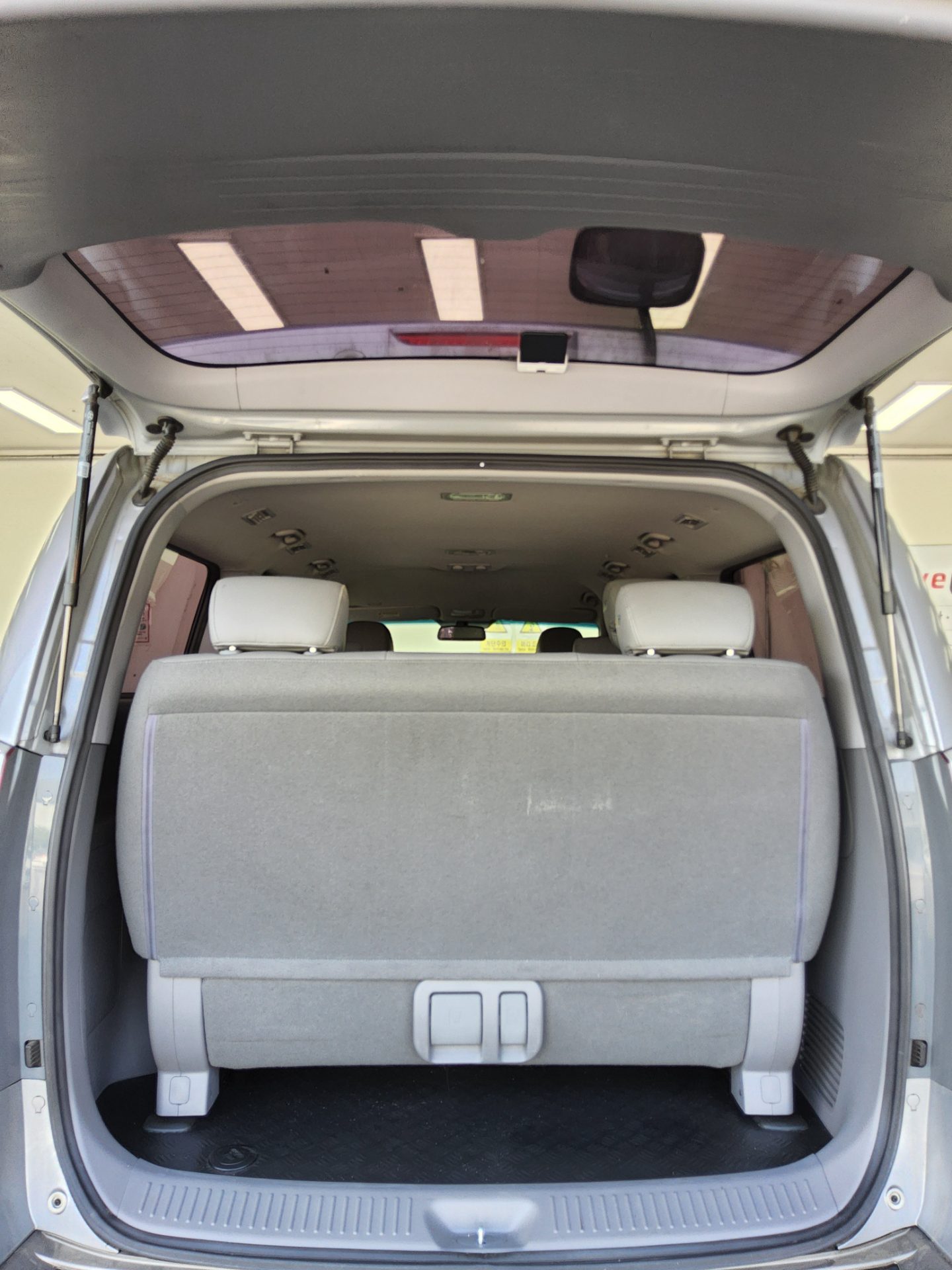 Hyundai Grand Starex 2018 - Image 14