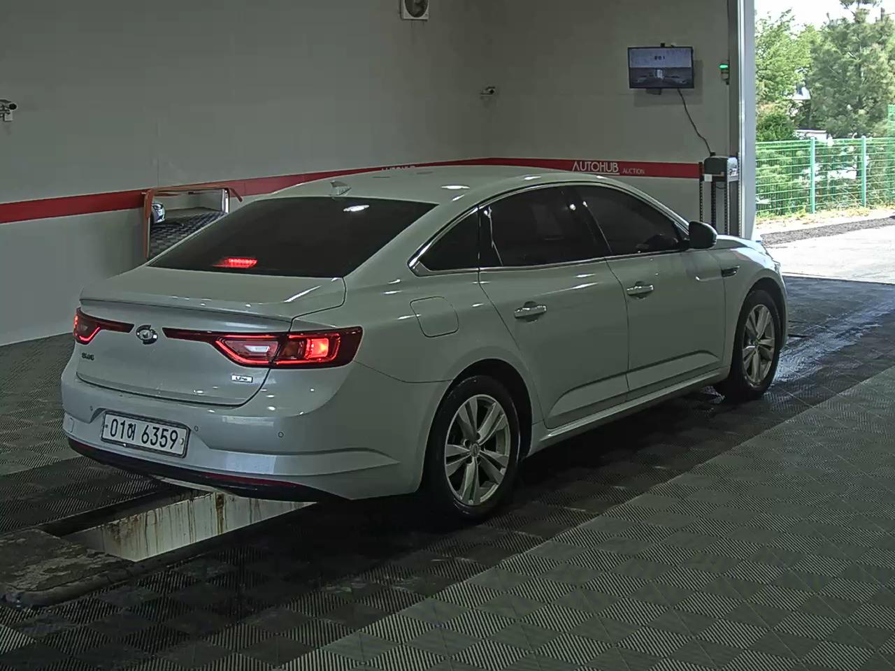 Renault Samsung SM6 2020 - Image 4