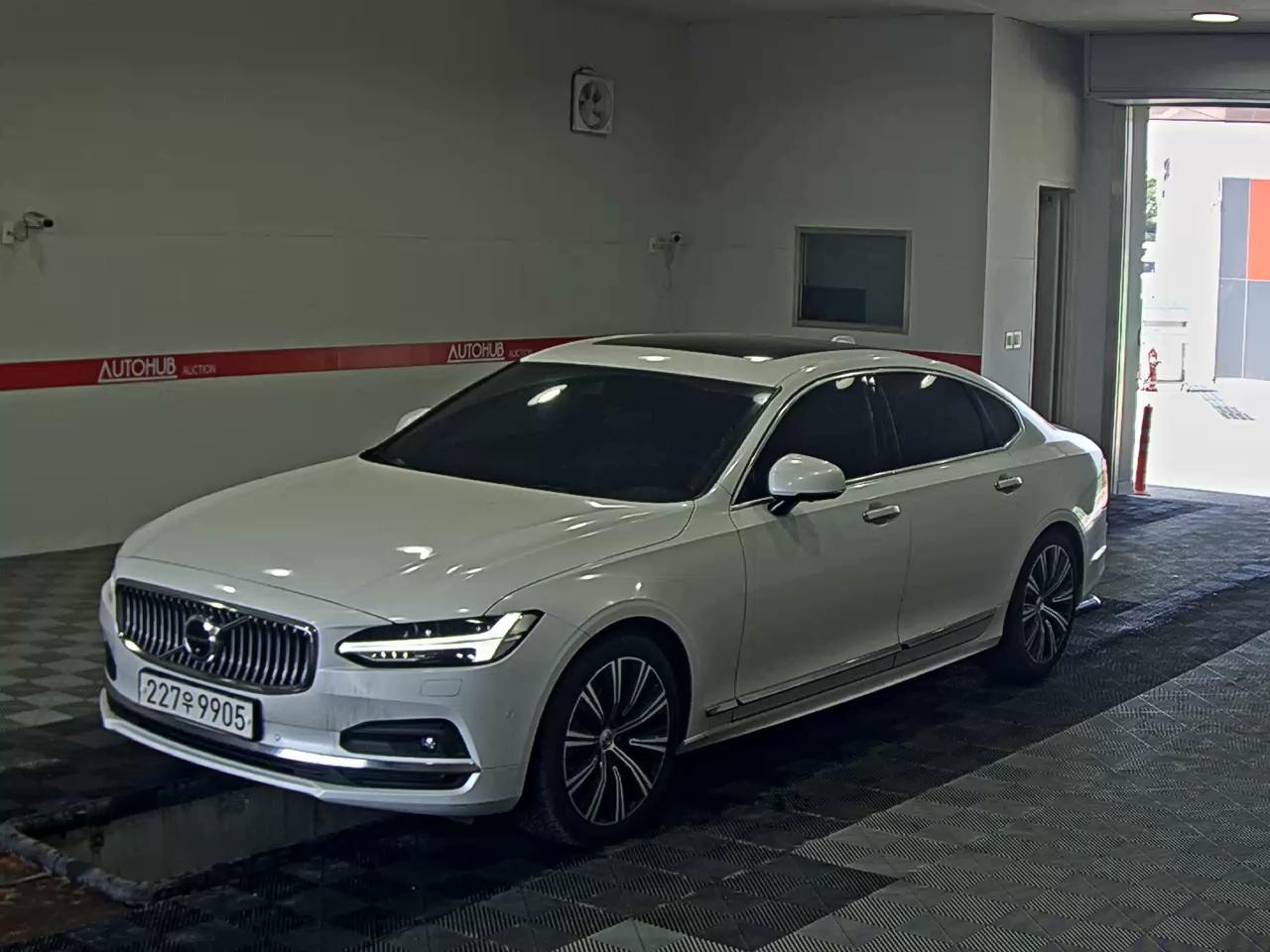 VOLVO 볼보