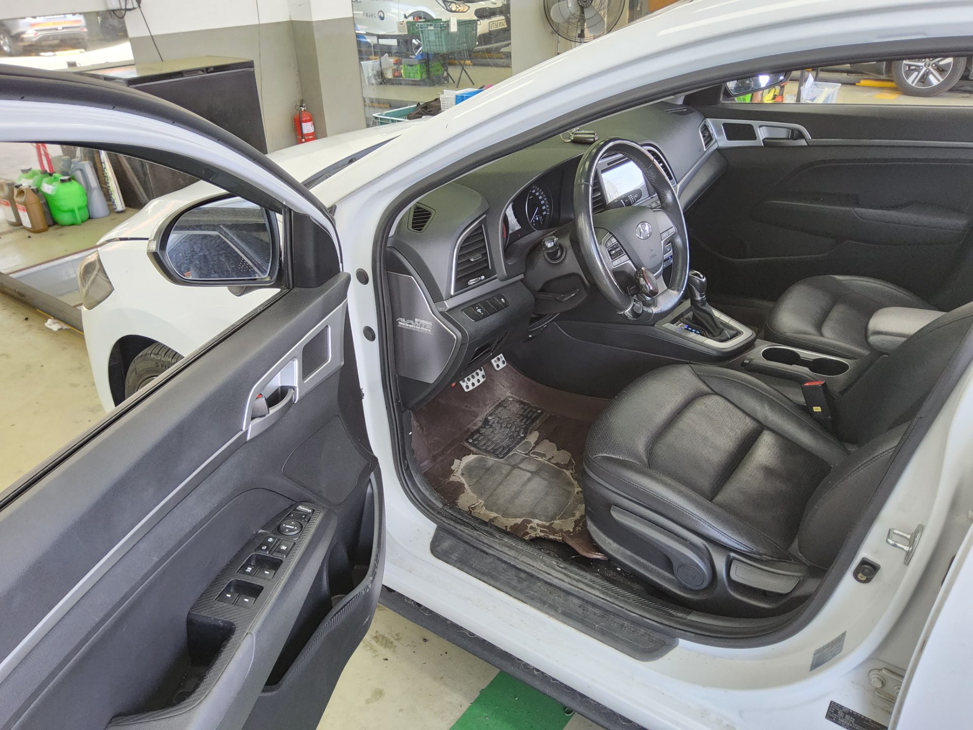 هيونداي إلانترا 2018 - صورة 9