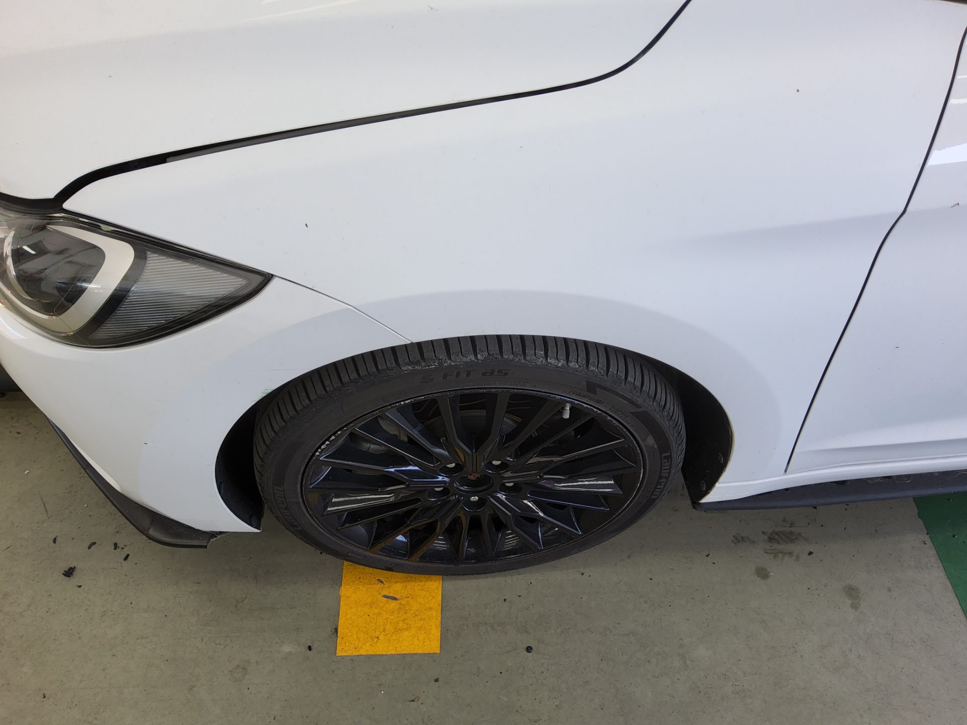 هيونداي إلانترا 2018 - صورة 17