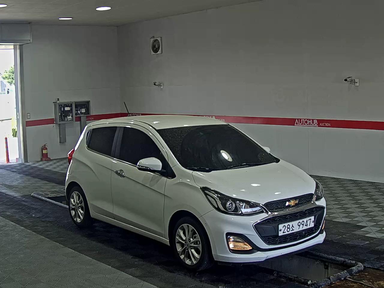 Chevrolet Spark 2019 - Image 2