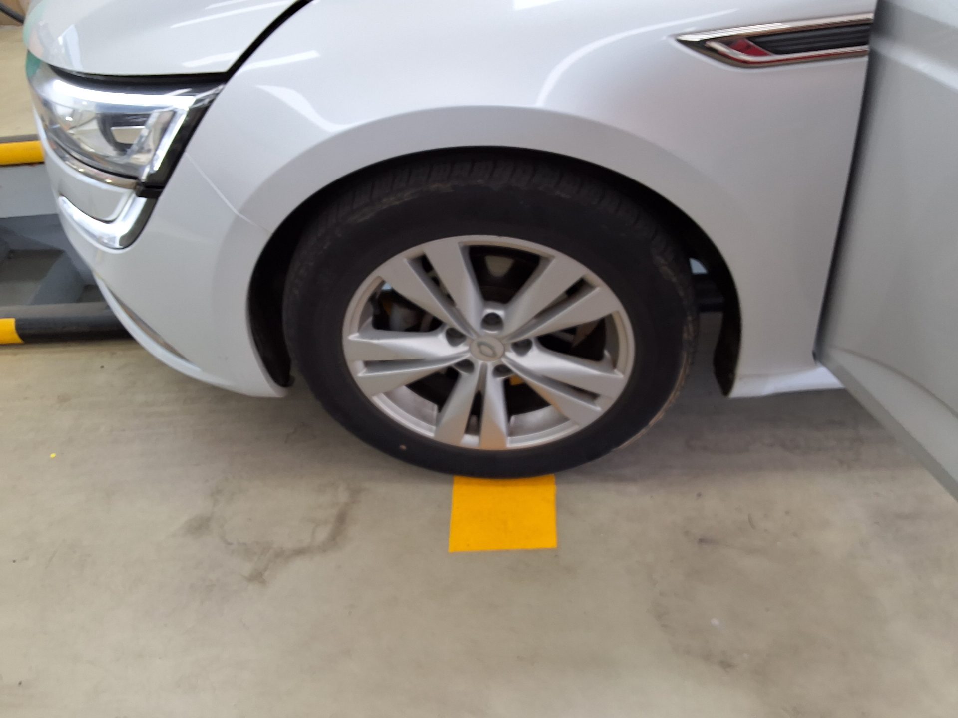 Renault Samsung SM6 2020 - Image 19