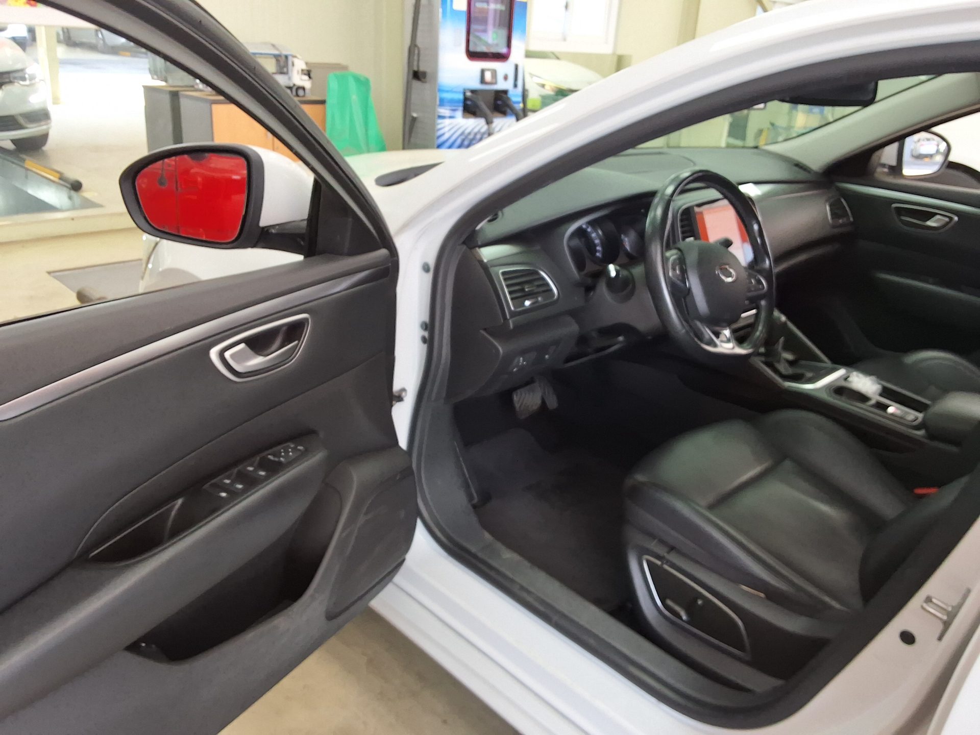 Renault Samsung SM6 2020 - Image 9