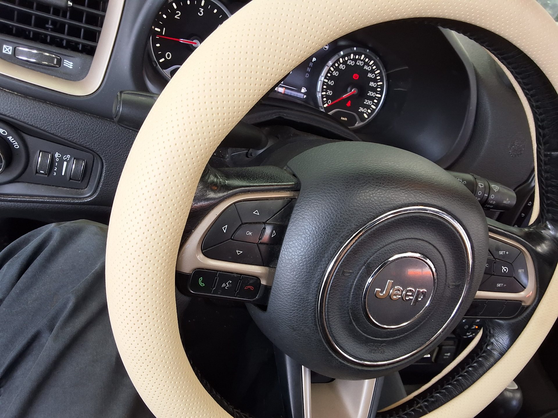 JEEP 레네게이드 2016 - 이미지 21