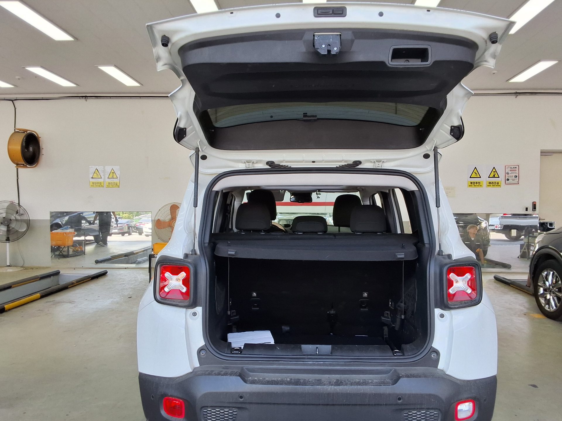 JEEP 레네게이드 2016 - 이미지 14