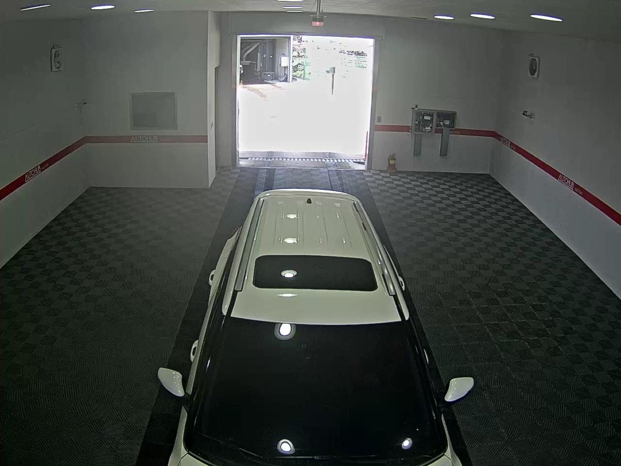 KG Mobility Tivoli 2018 - Image 6