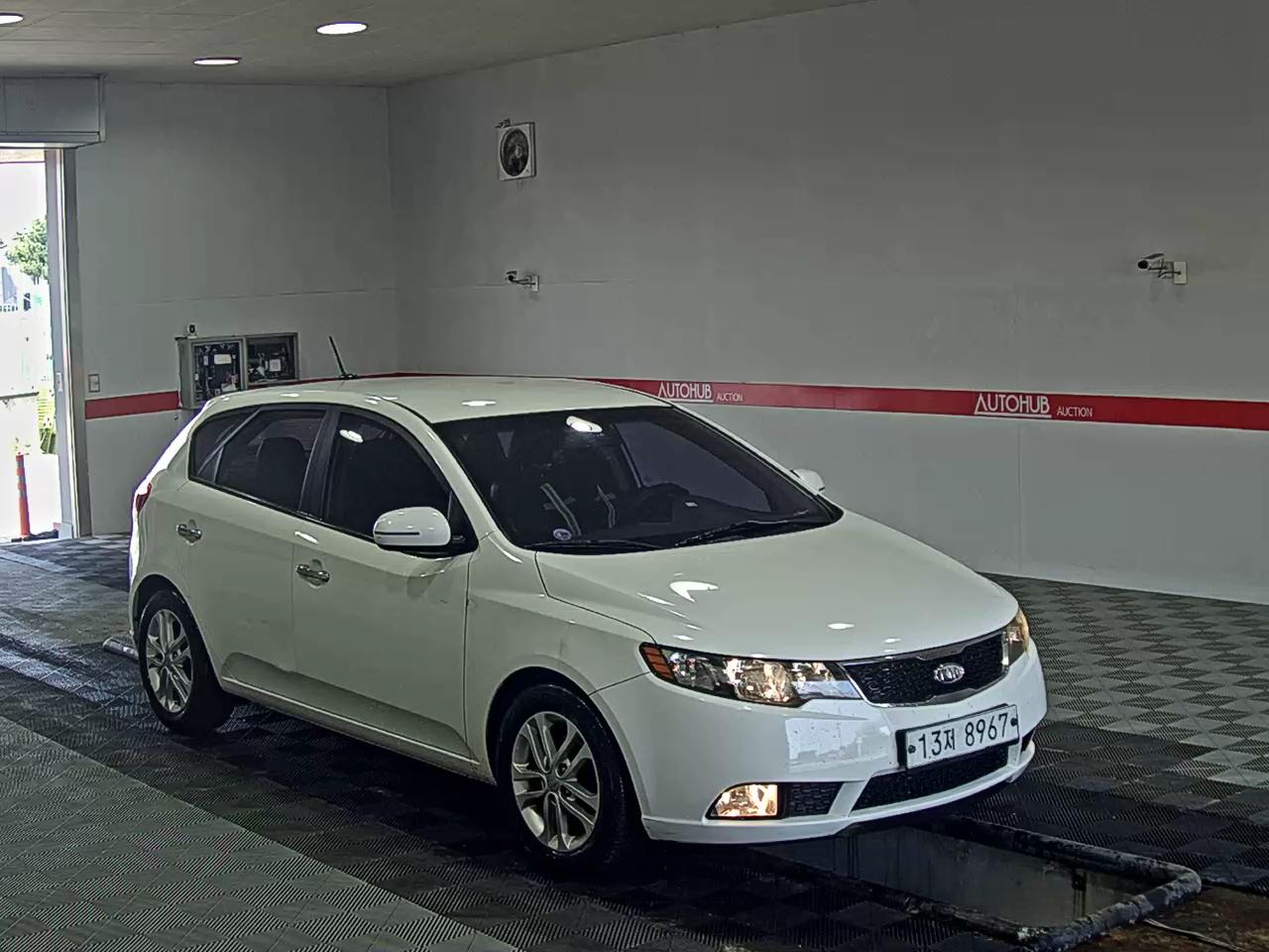 Kia Forte 2013 - Image 2