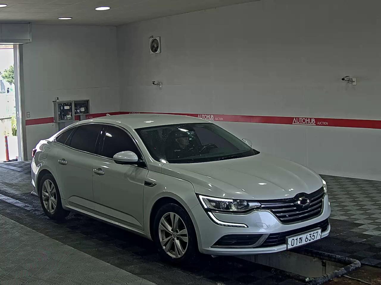Renault Samsung SM6 2020 - Image 2