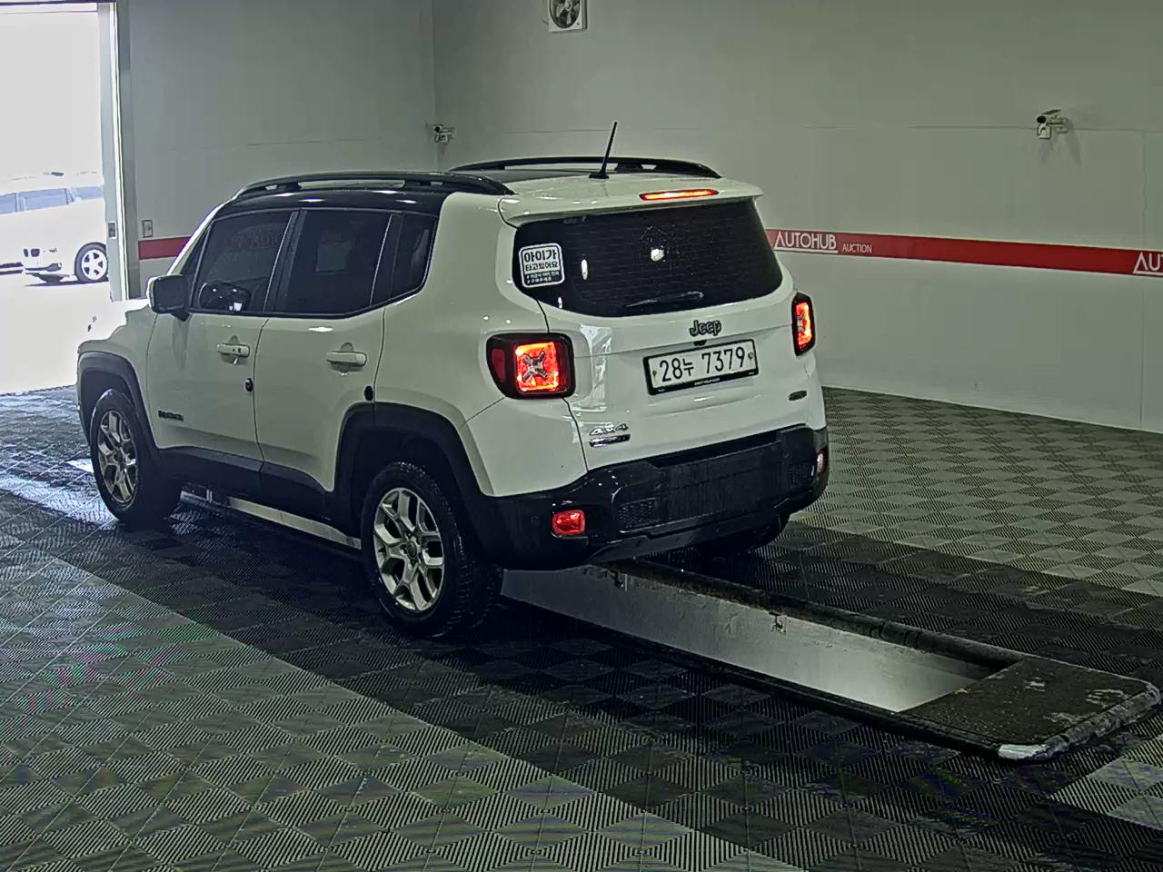 JEEP 레네게이드 2016 - 이미지 5