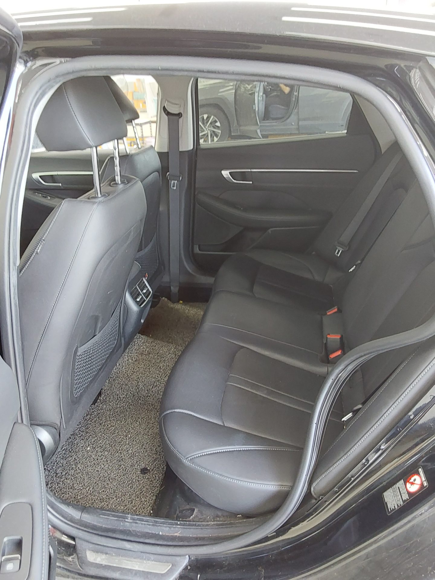 Hyundai Sonata 2022 - Image 11