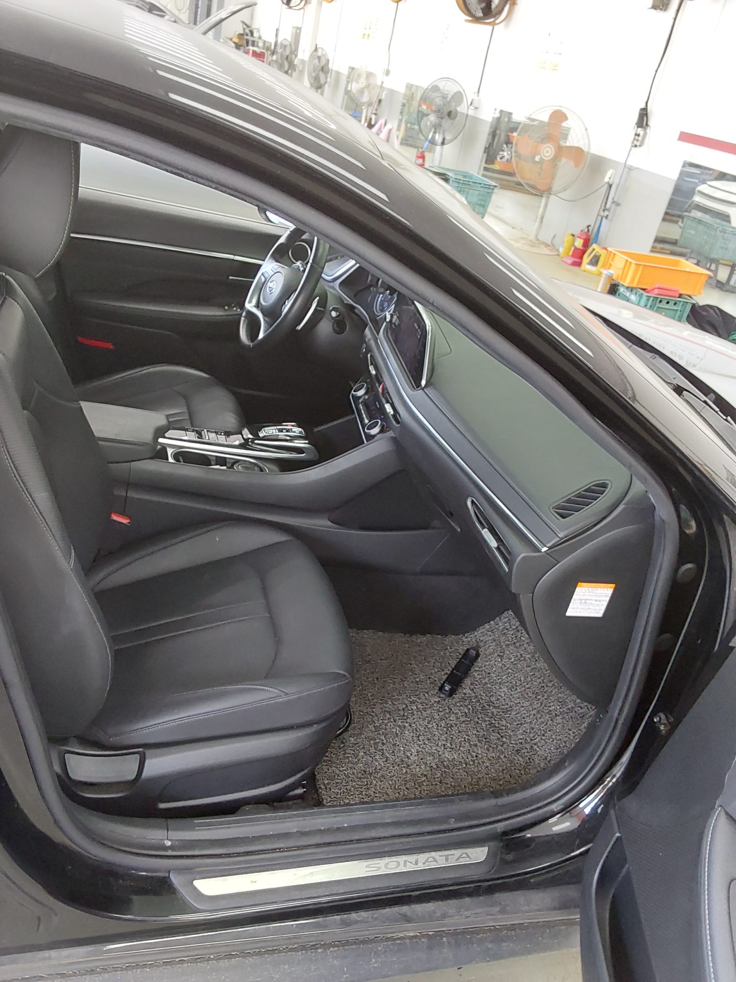 Hyundai Sonata 2022 - Image 13