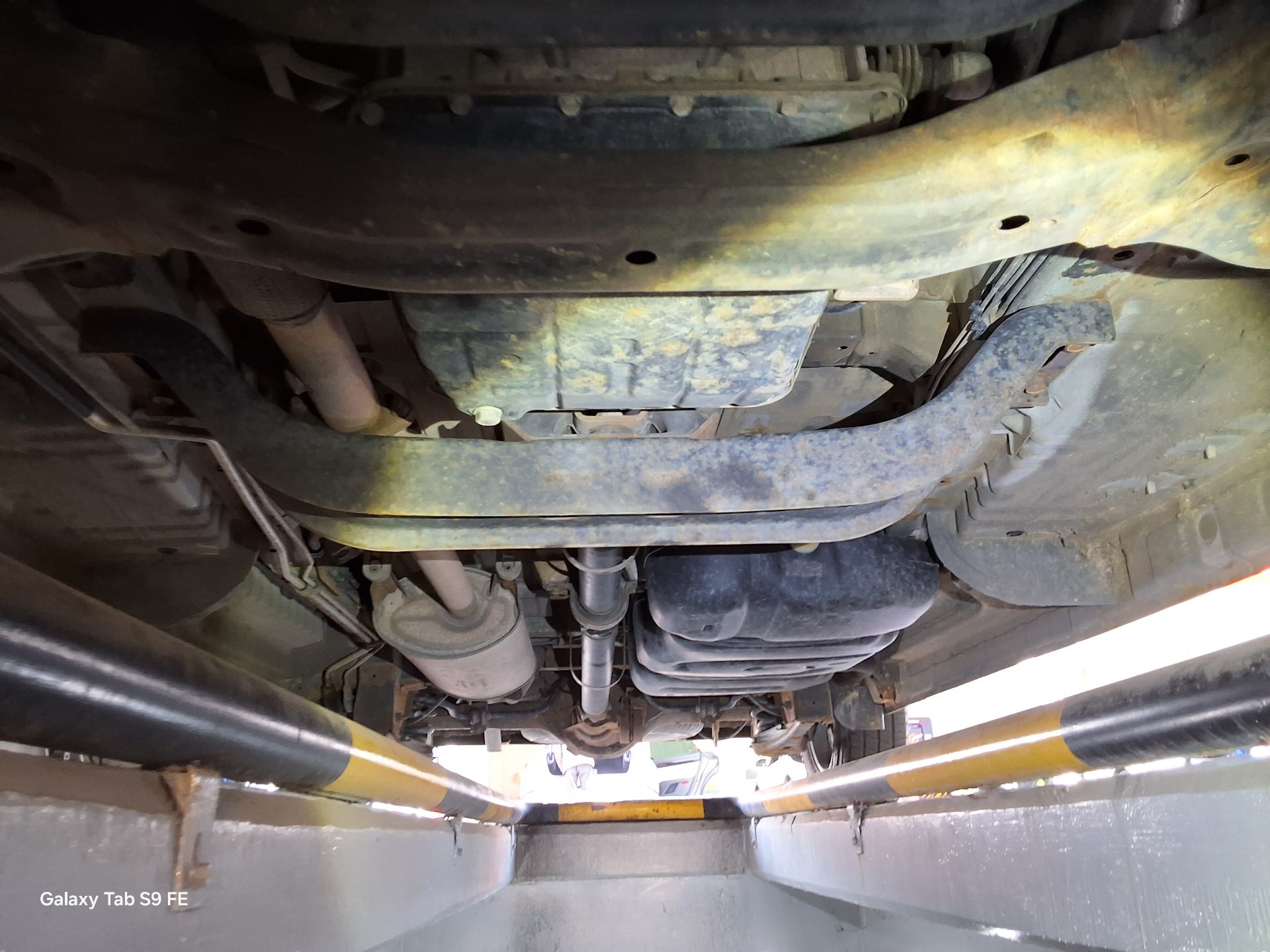Hyundai Grand Starex 2011 - Image 19