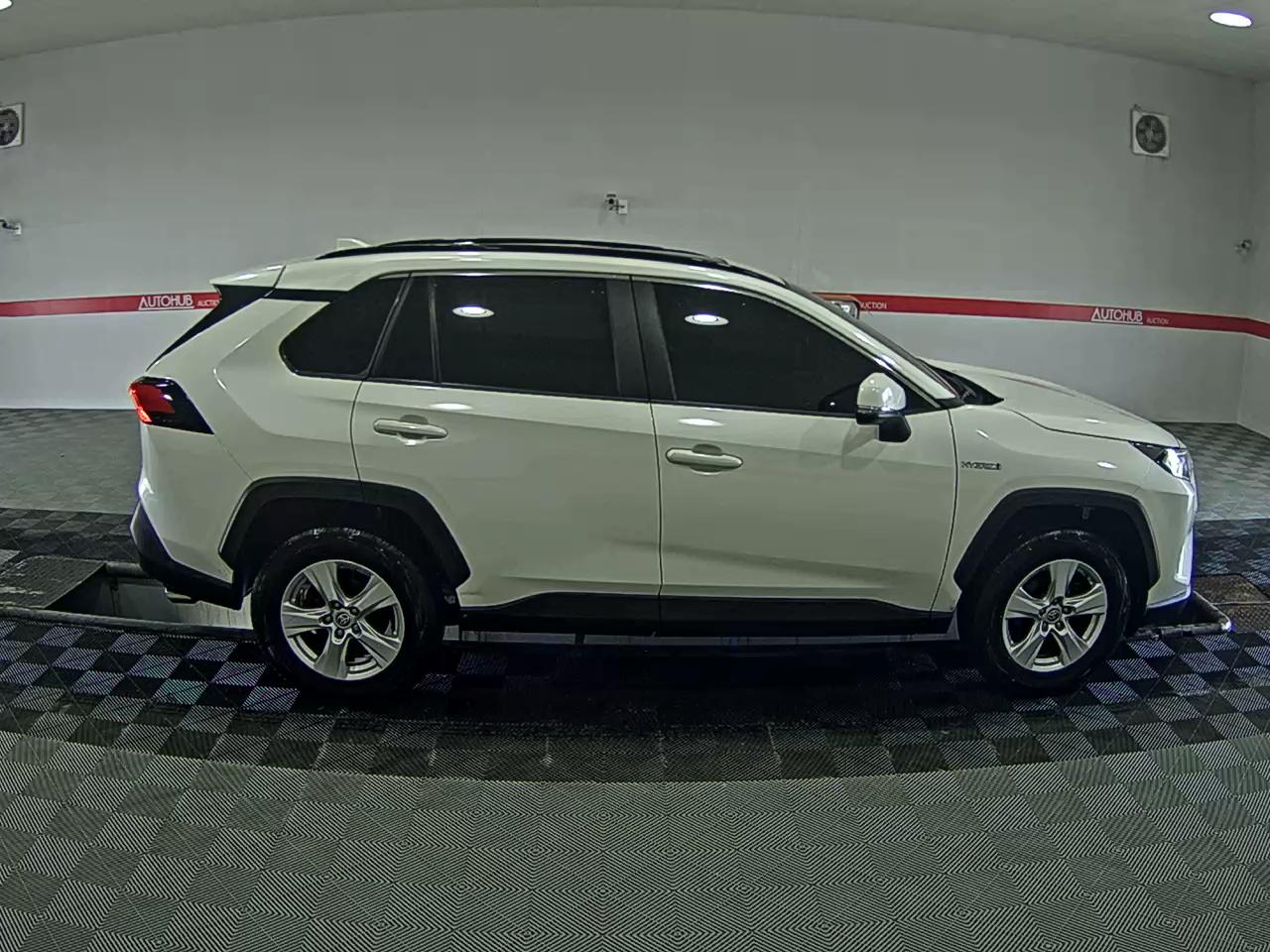TOYOTA RAV4 2020 - 이미지 3