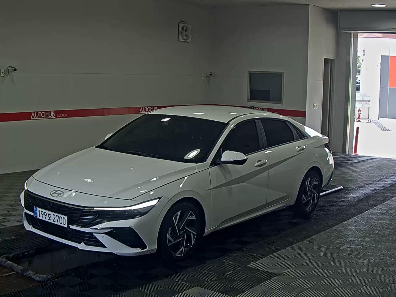 HYUNDAI AVANTE (CN7)