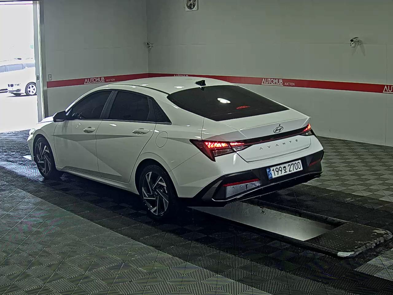 2025 - hyundai avante