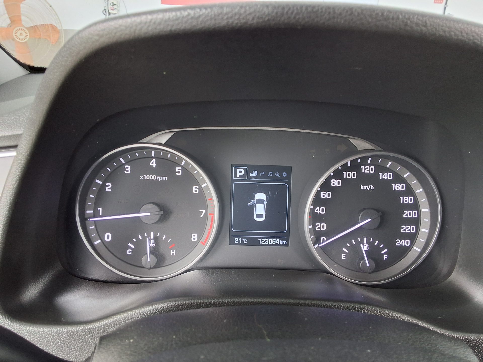 Hyundai Elantra 2018 - Image 9