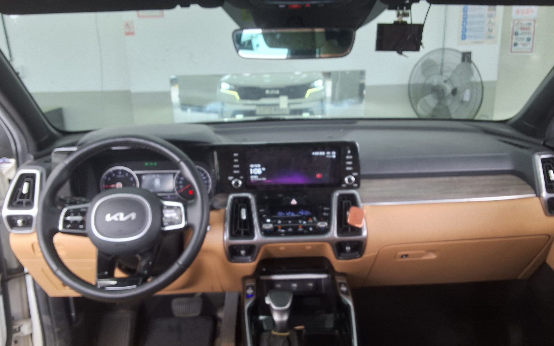 Kia Other 2022 - Image 10