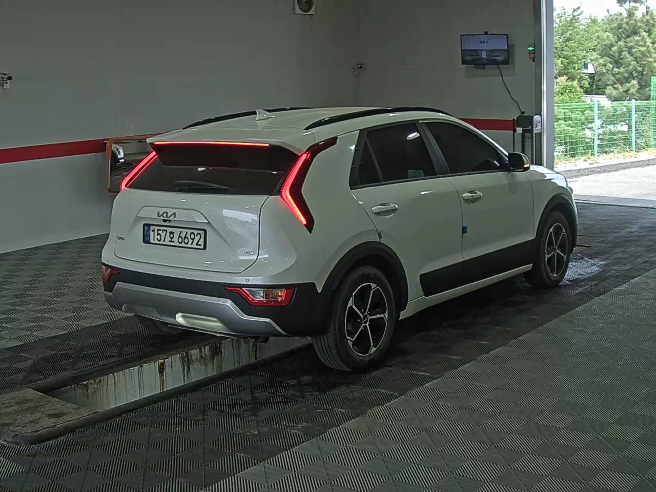 2022 - kia niro