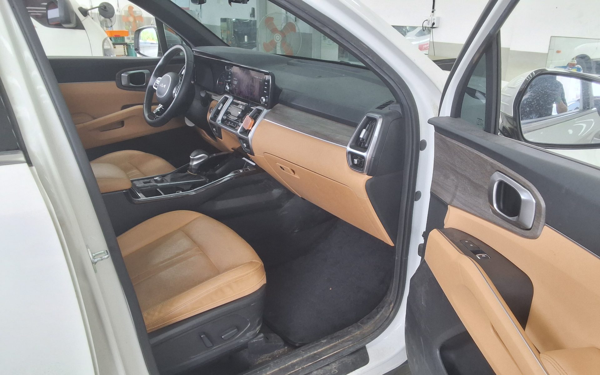 Kia Other 2022 - Image 13