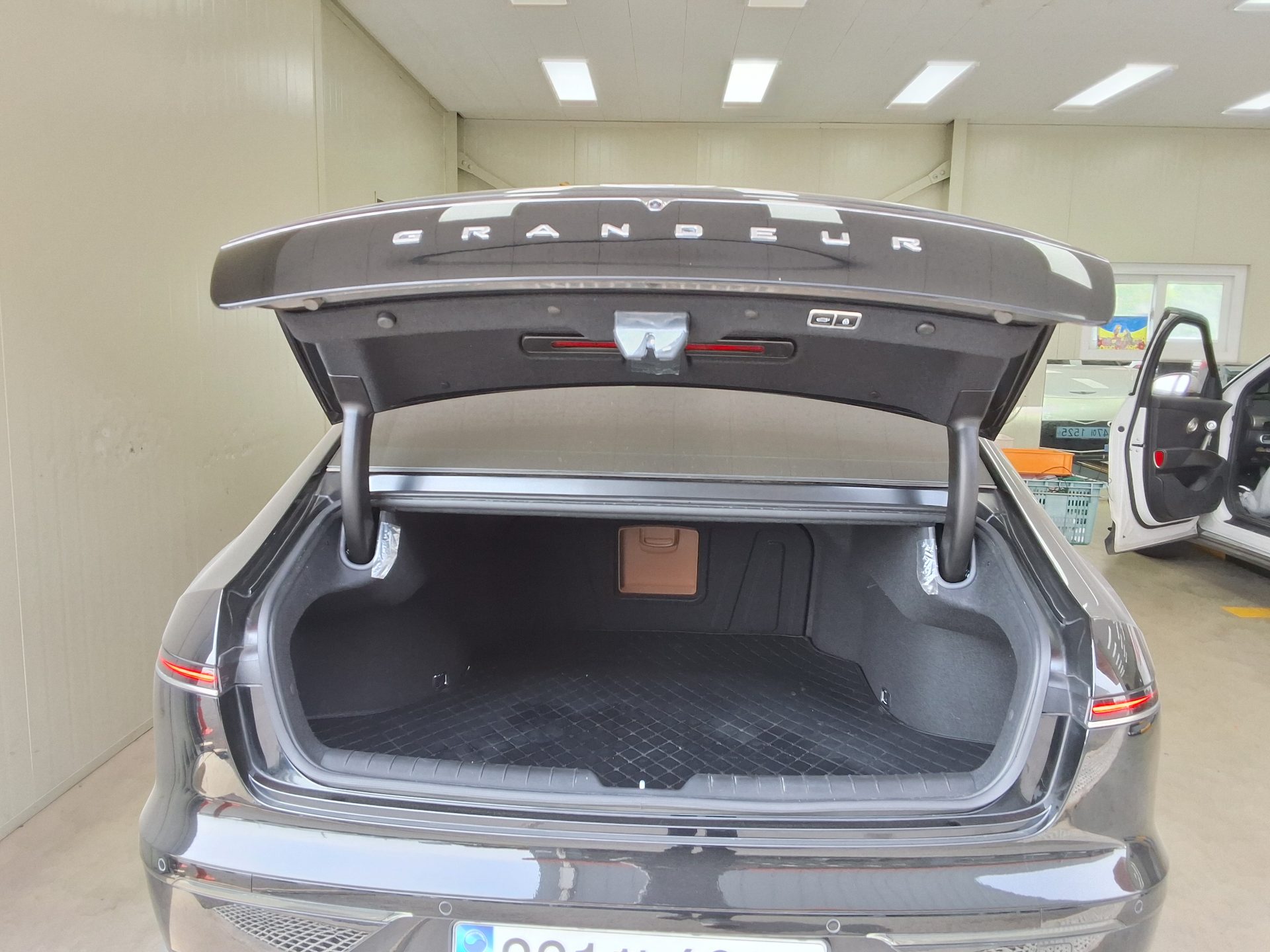 Hyundai Grandeur 2024 - Image 14