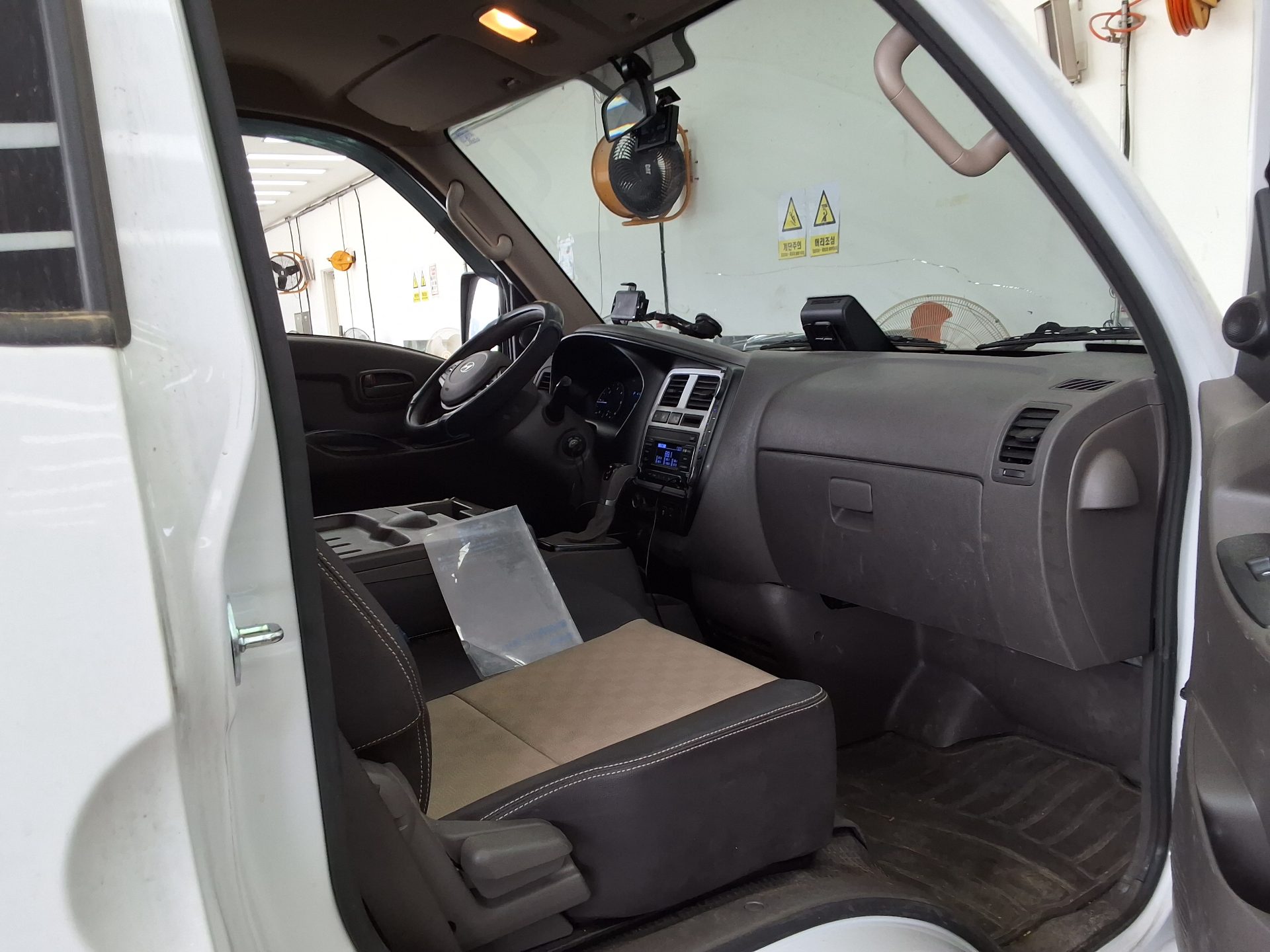 Hyundai Porter 2024 - Image 10