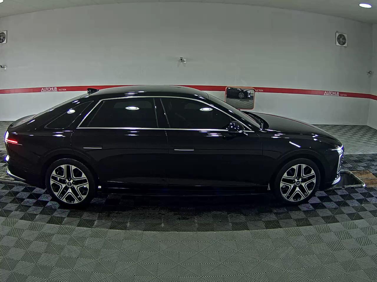 Hyundai Grandeur 2024 - Image 3