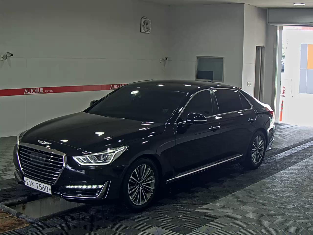 Hyundai Genesis EQ900