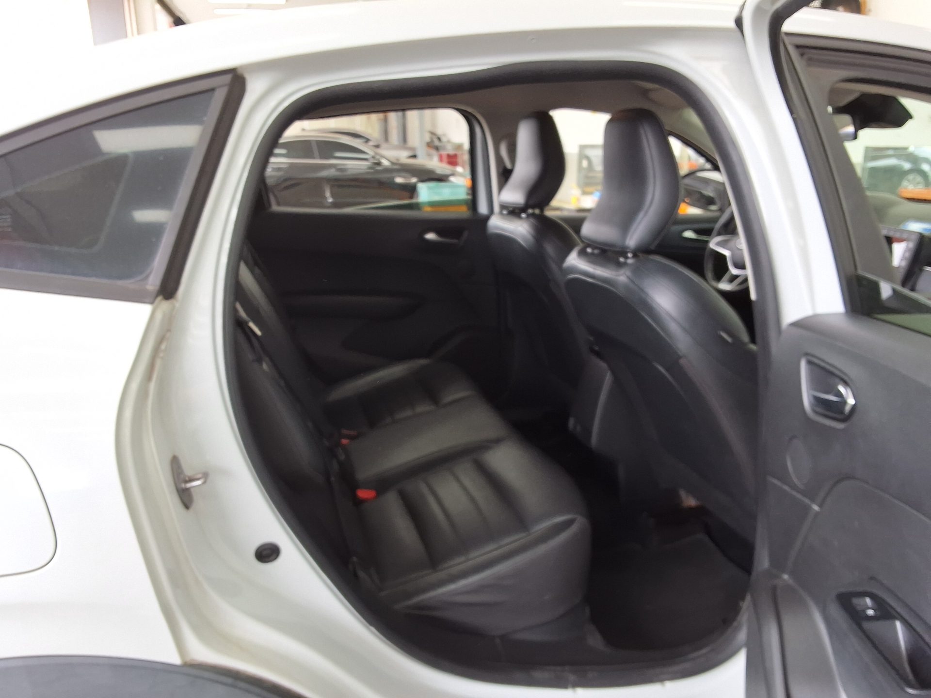 رينو سامسونج XM3 2020 - صورة 13