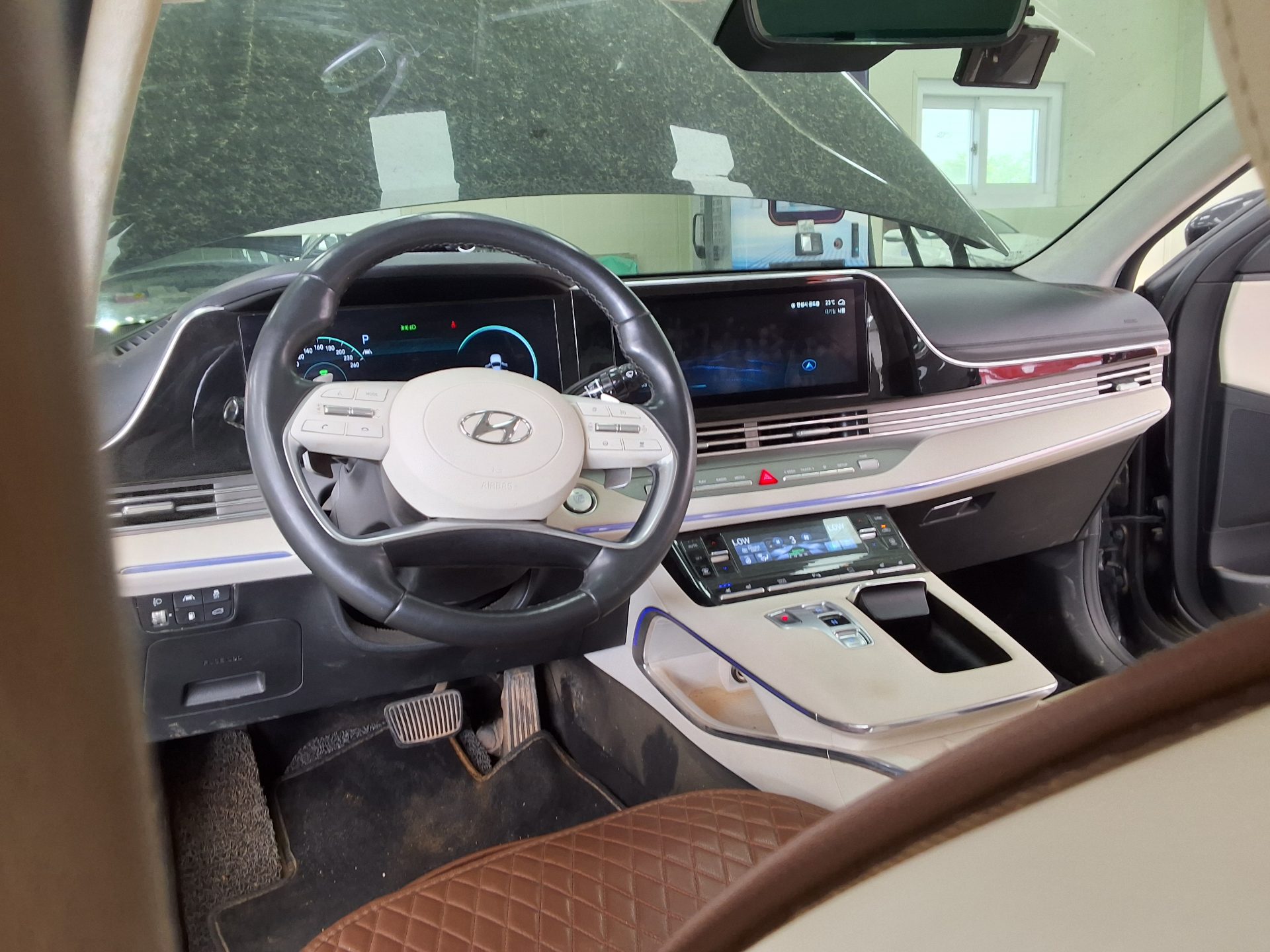 Hyundai Grandeur 2023 - Image 10