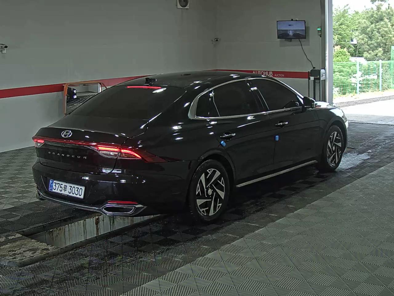 Hyundai Grandeur 2023 - Image 4