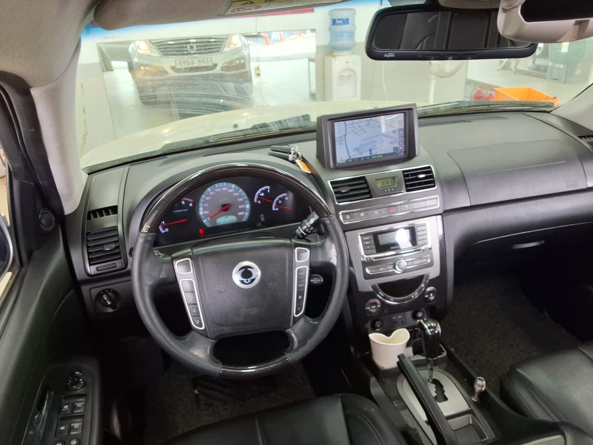 쌍용자동차 렉스턴W 2015 - 이미지 10