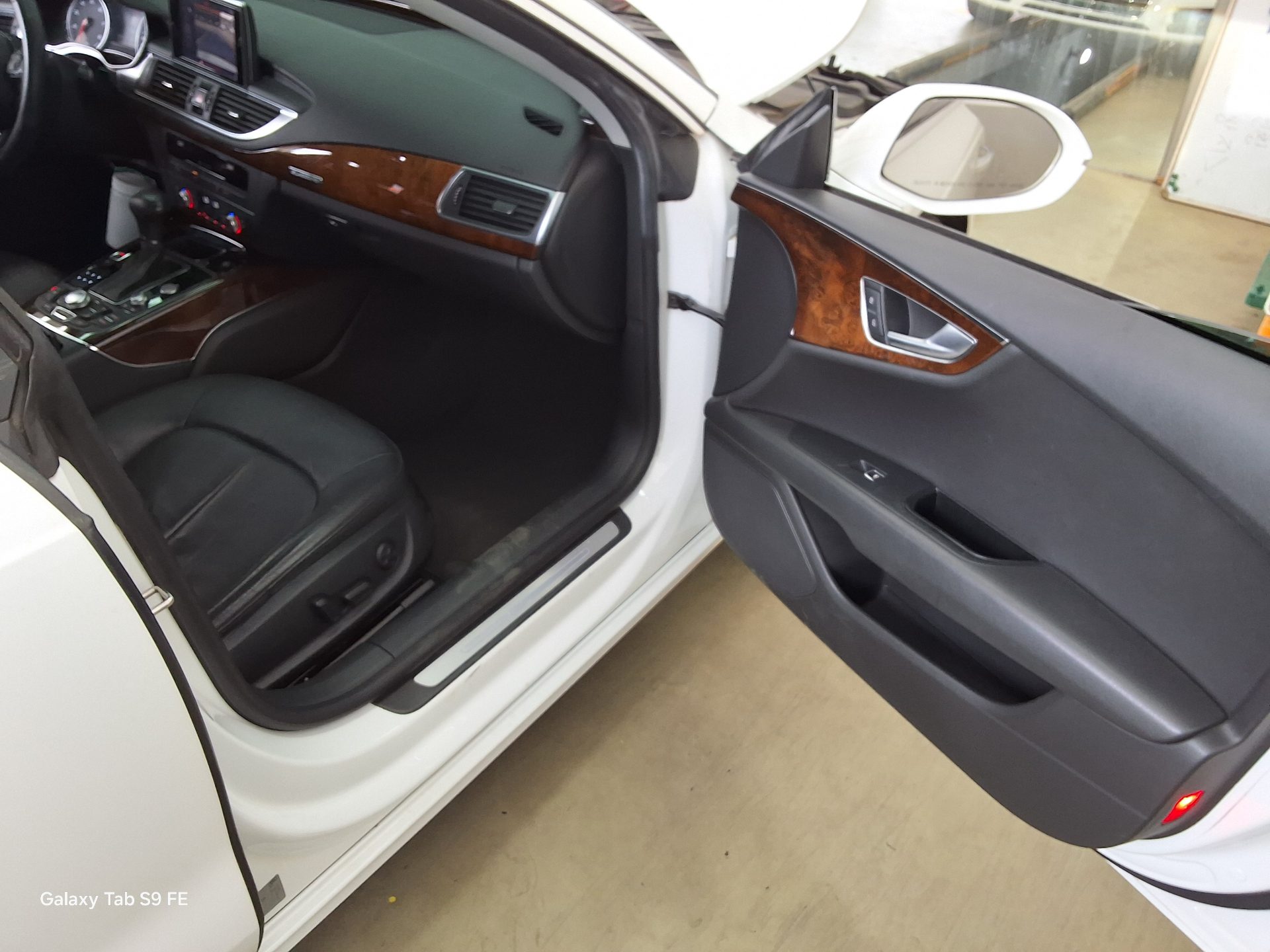 أودي A7 2014 - صورة 13