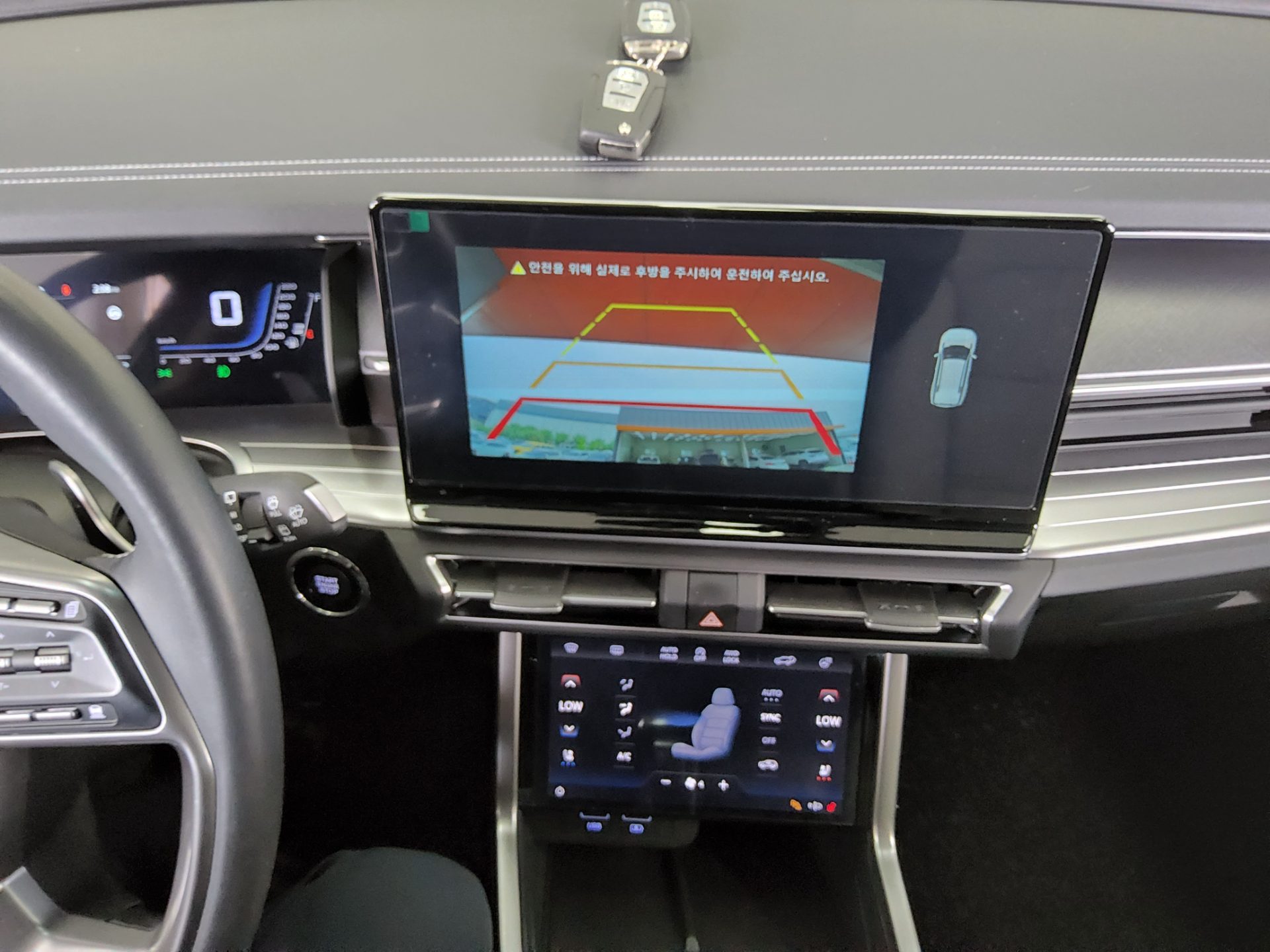 KG Mobility Torres 2024 - Image 17