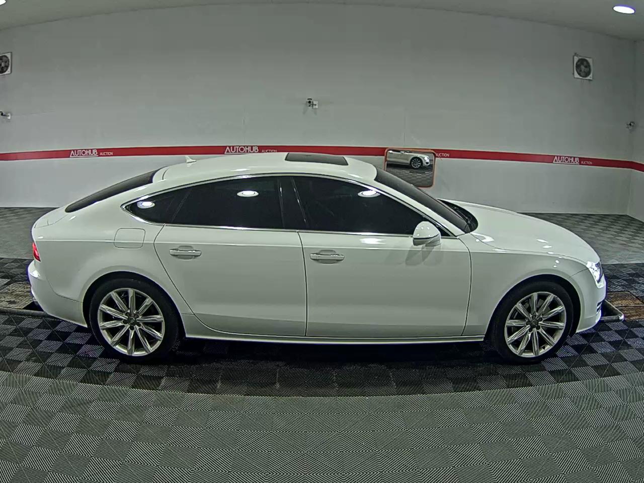 أودي A7 2014 - صورة 3