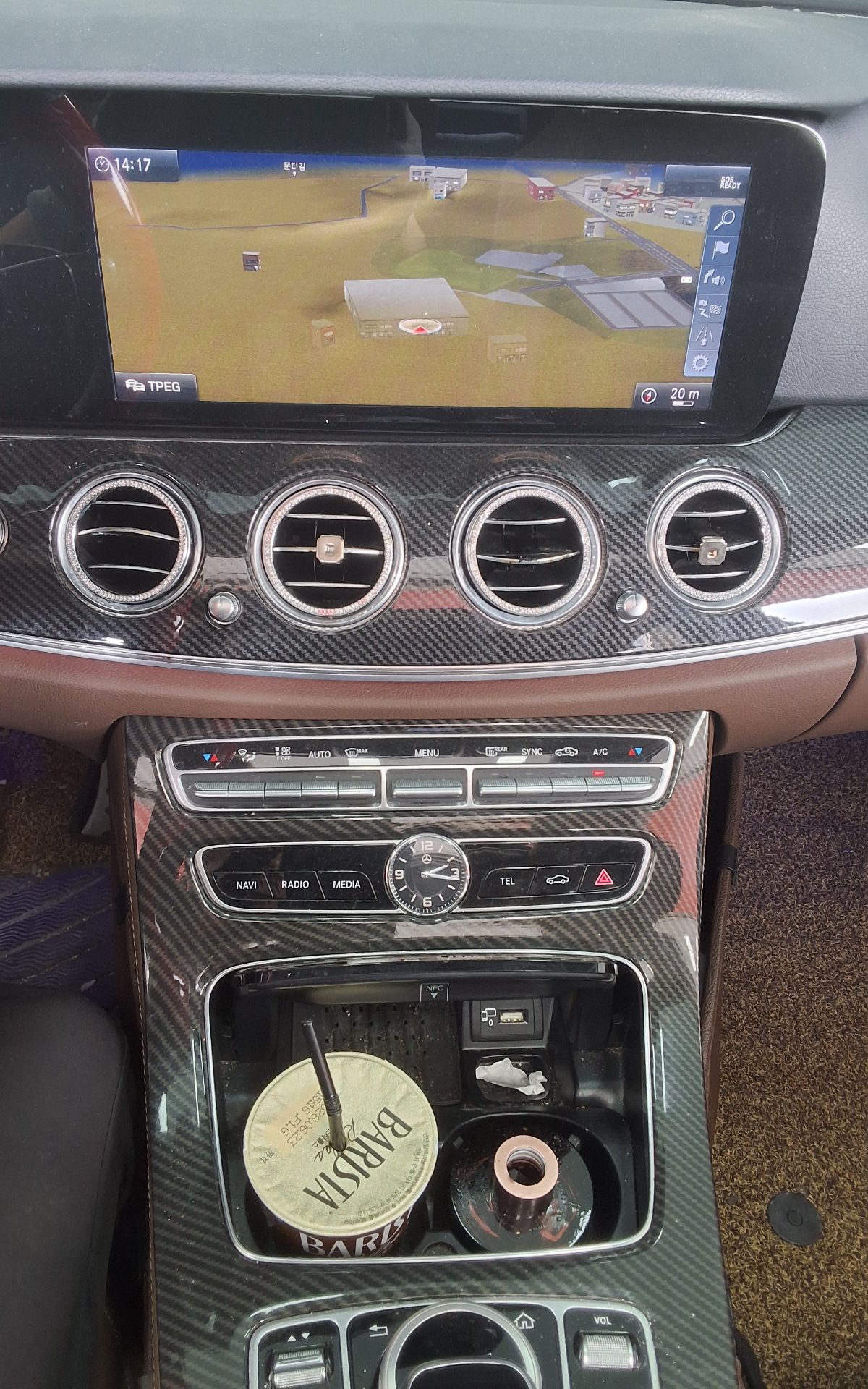 مرسيدس بنز إي كلاس 2019 - صورة 16