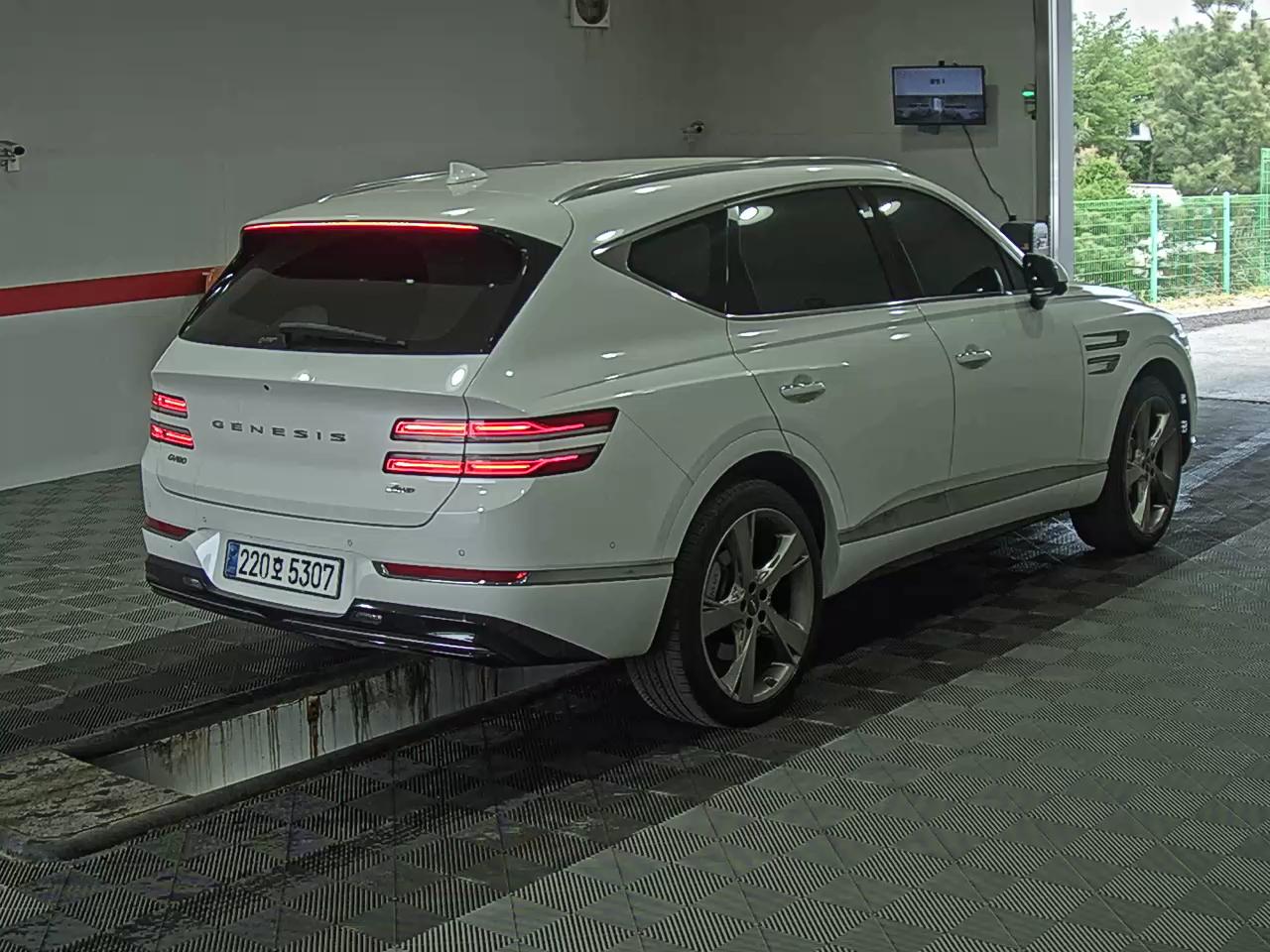 جينيسيس GV80 2023 - صورة 4