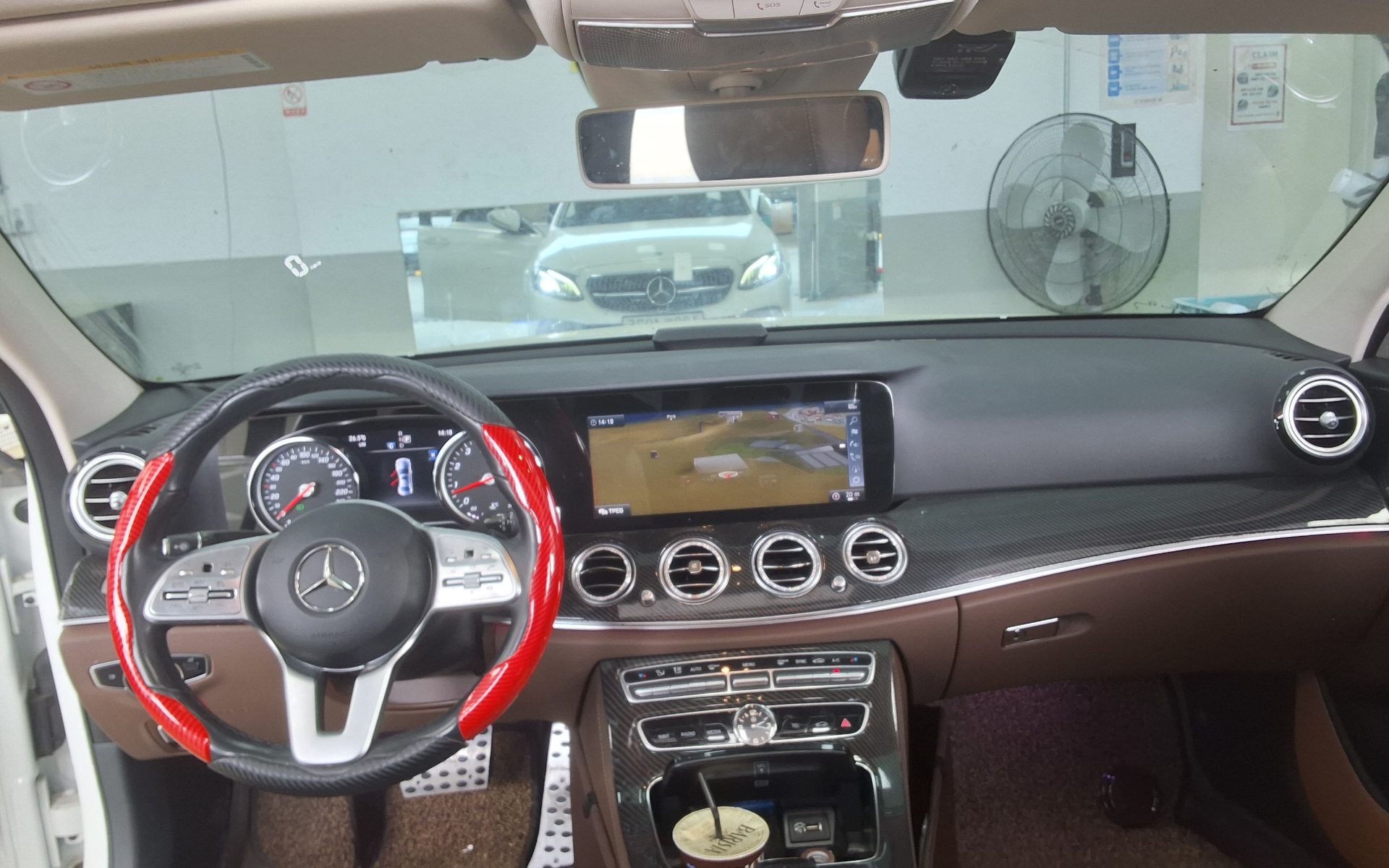 مرسيدس بنز إي كلاس 2019 - صورة 10