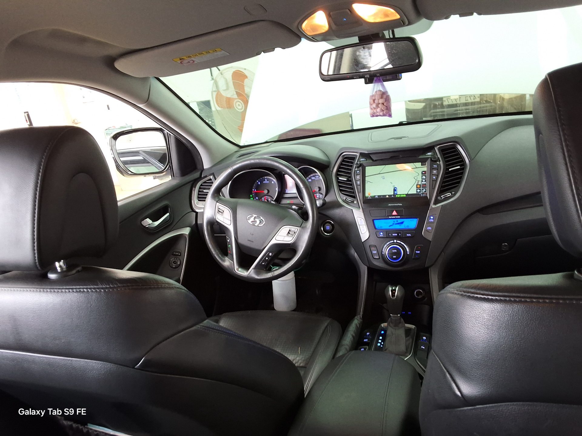 Hyundai Santa Fe 2013 - Image 10