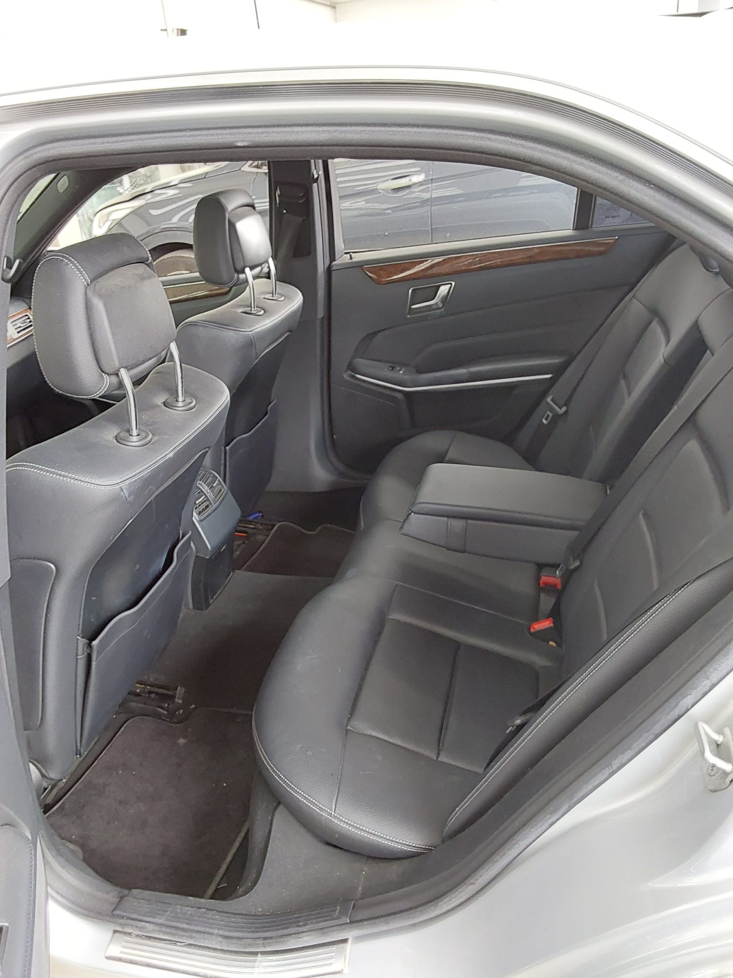 Mercedes-Benz E-Class 2014 - Image 11