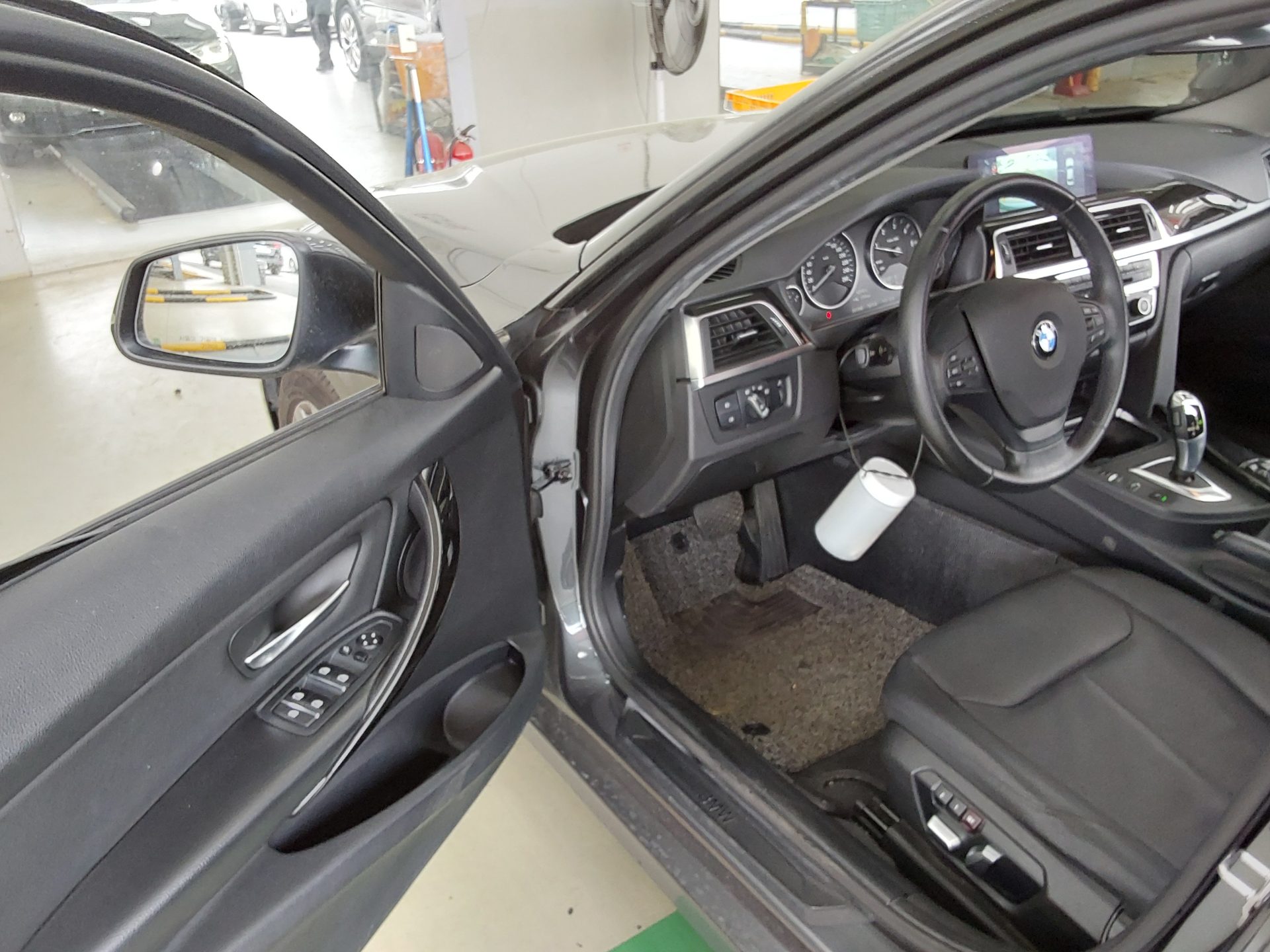 BMW 3 시리즈 2016 - 이미지 10