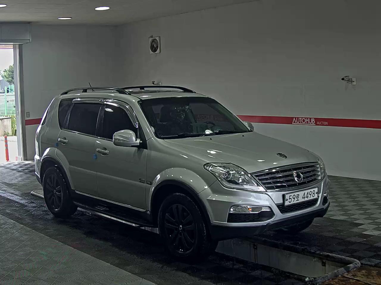 쌍용자동차 렉스턴W 2015 - 이미지 2