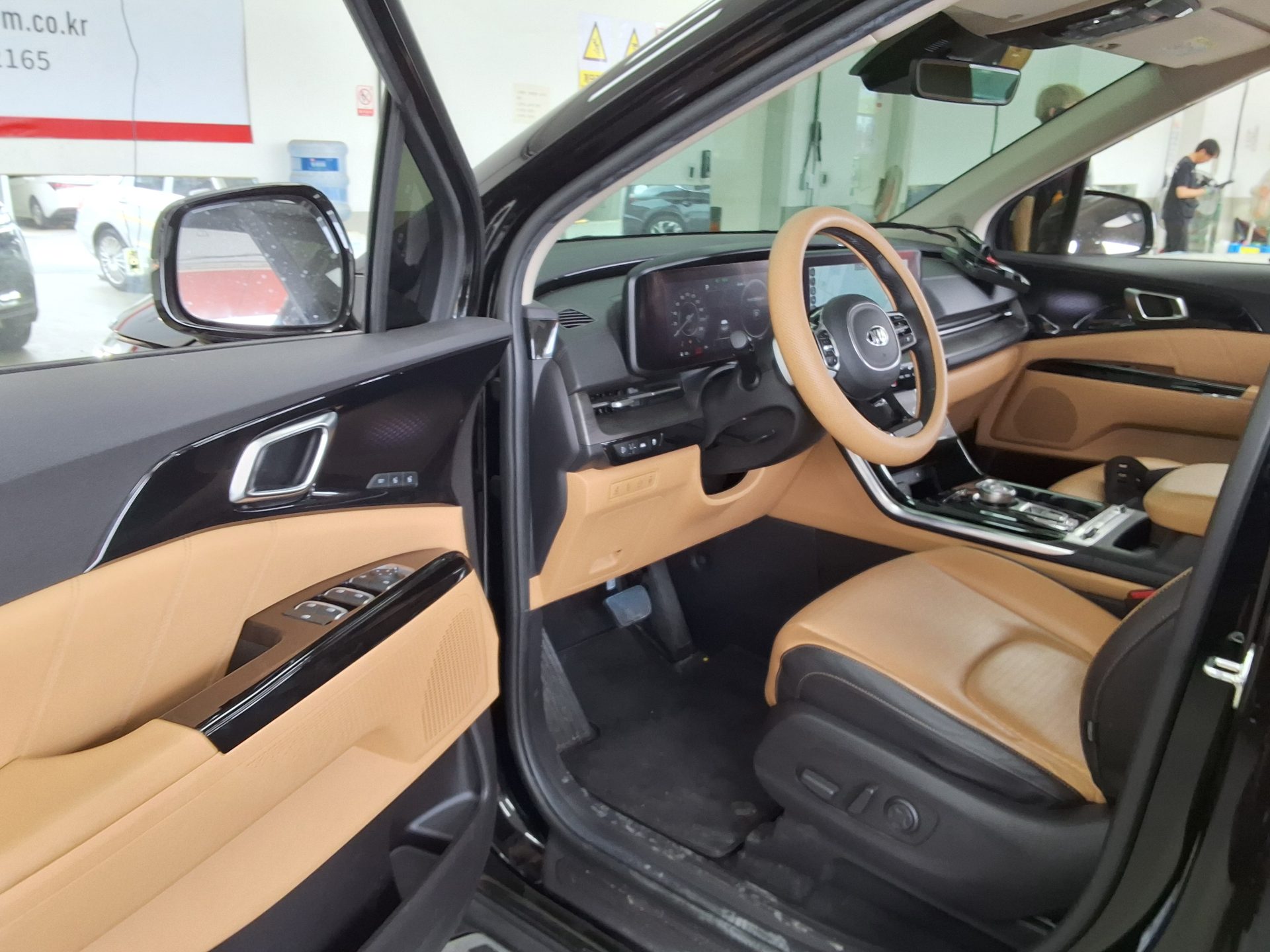 كيا كارنيفال 2021 - صورة 9