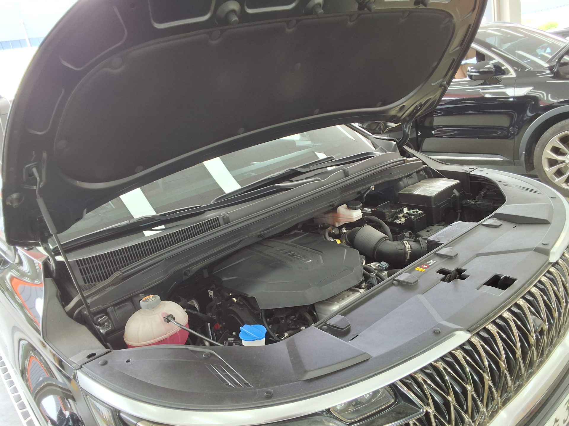 كيا كارنيفال 2021 - صورة 16