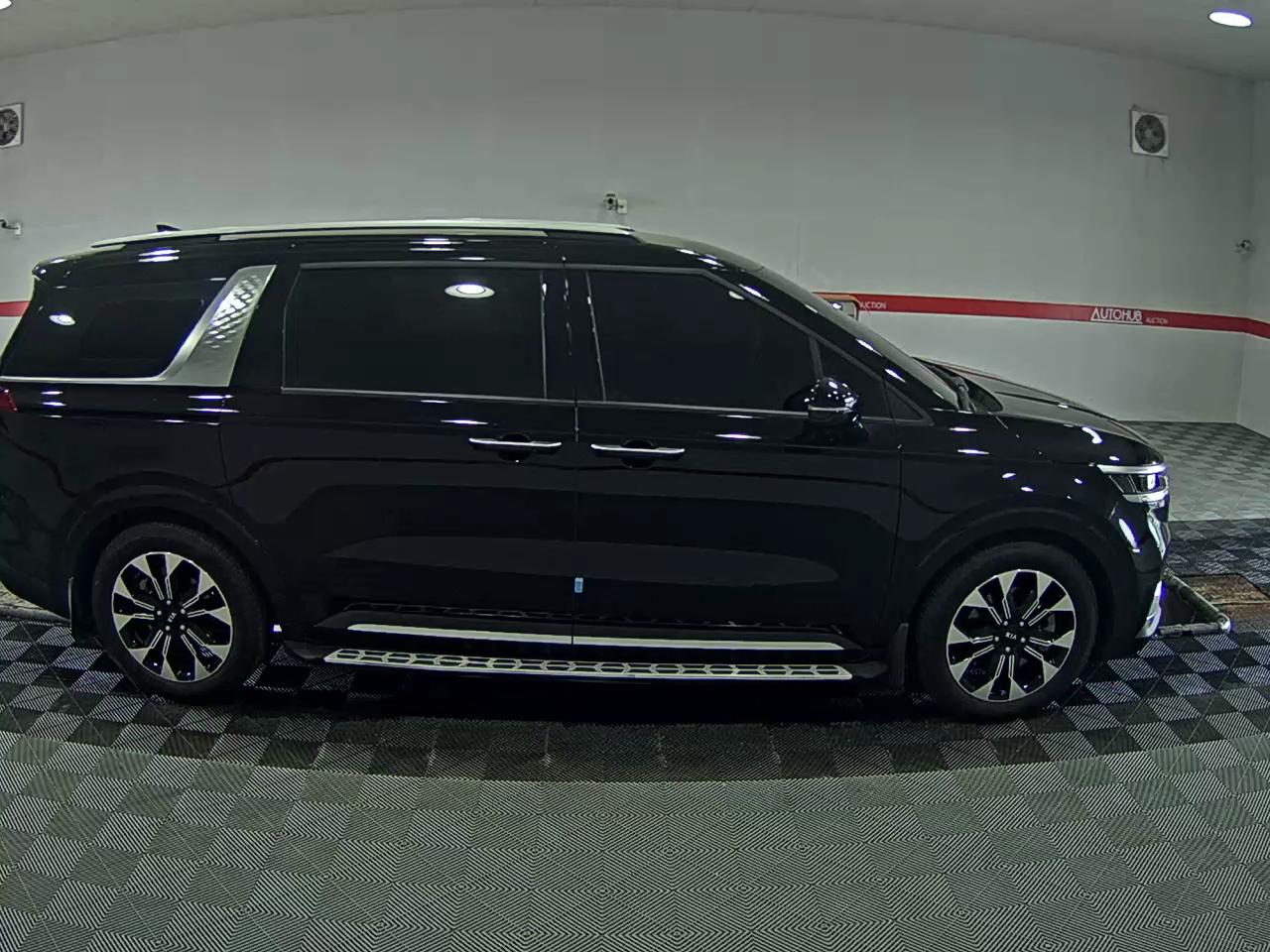 كيا كارنيفال 2021 - صورة 3