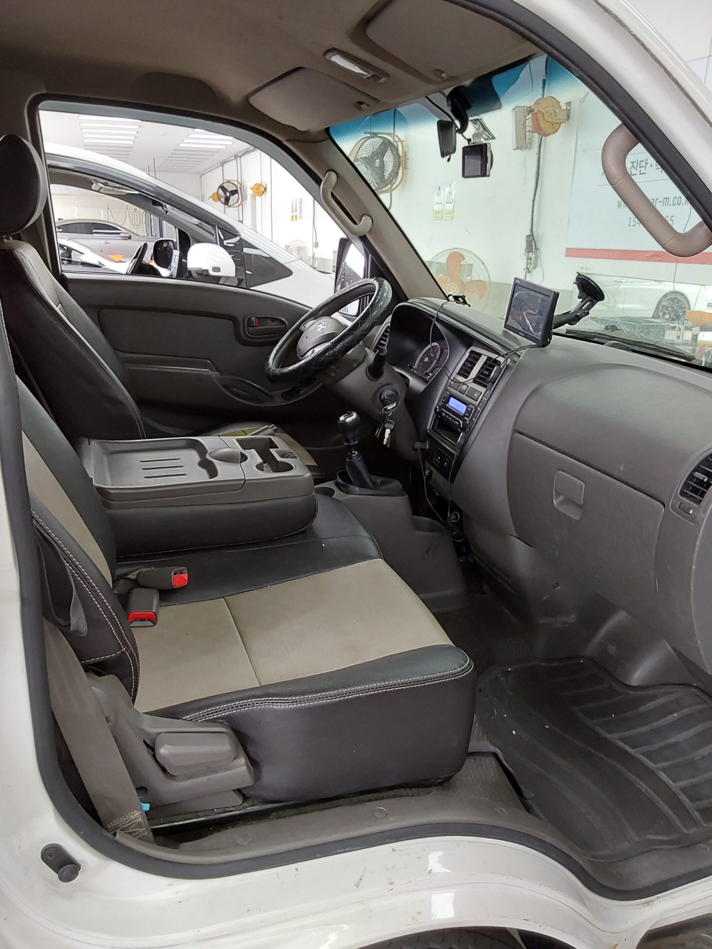 Hyundai Porter 2018 - Image 11