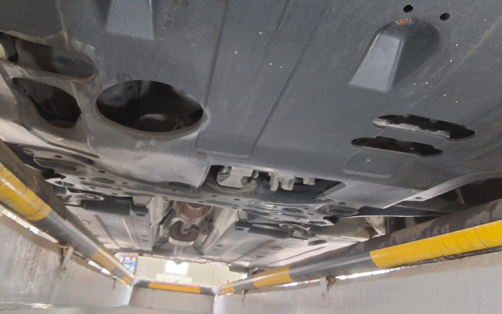 Hyundai Elantra 2017 - Image 20