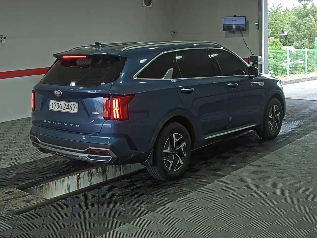 كيا أخرى 2021 - صورة 4