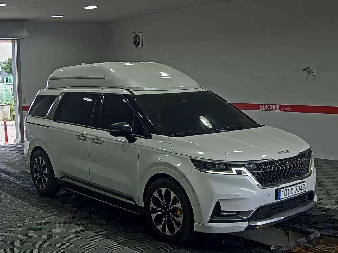 Kia Carnival 2022 - Image 2