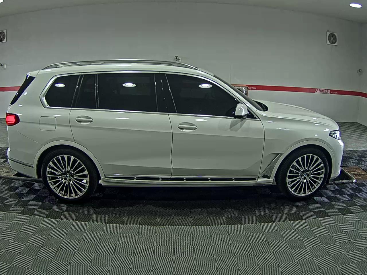 BMW X7 2021 - Image 3